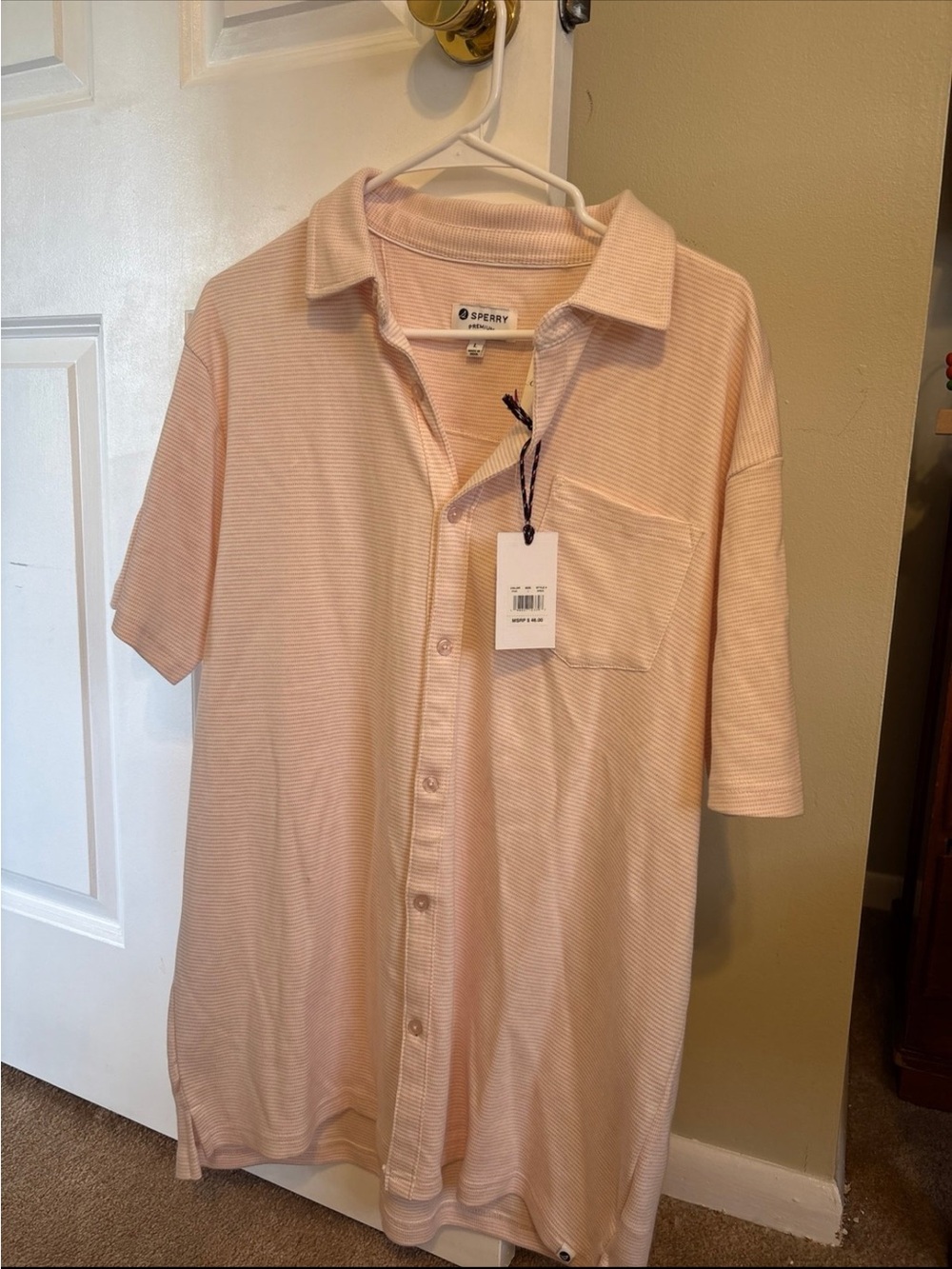 Sperry Men's Short-Sleeve Button-Down Polo Style Shirt in Pink and White